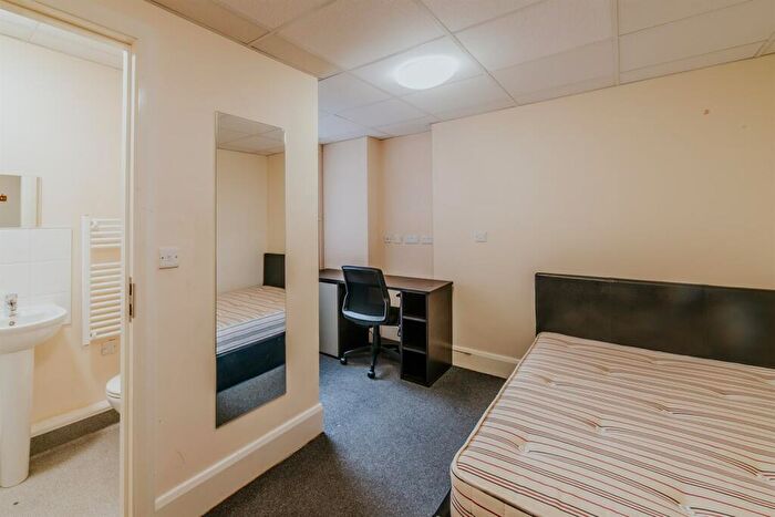 1 Bedroom Apartment To Rent In Room, Kp House, NG1