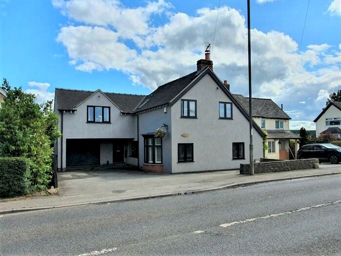 3 Bedroom Semi-Detached House For Sale In Mayfield Road, Ashbourne, DE6