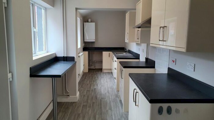 2 Bedroom Terraced House To Rent In Vale Drive, Shirebrook, Mansfield NG20