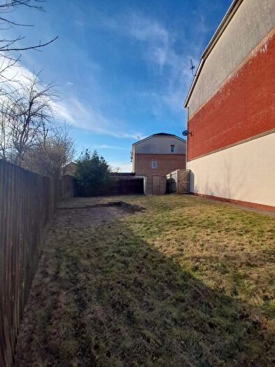 4 Bedroom Semi-Detached House To Rent In Clos Springfield, Talbot Green, Pontyclun, CF72