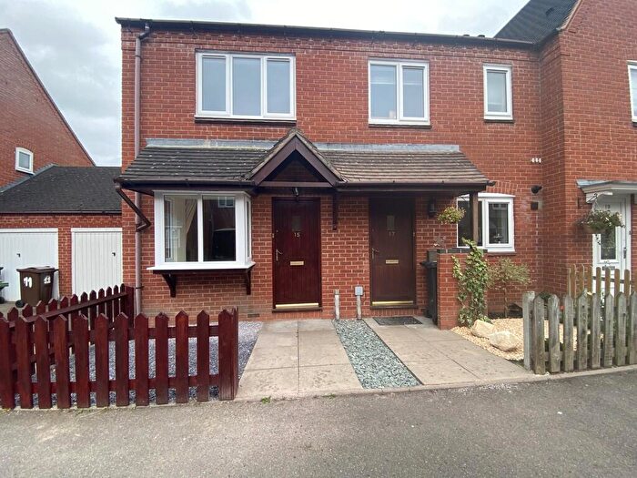 2 Bedroom End Of Terrace House To Rent In Calcutt Way, Shirley, B90