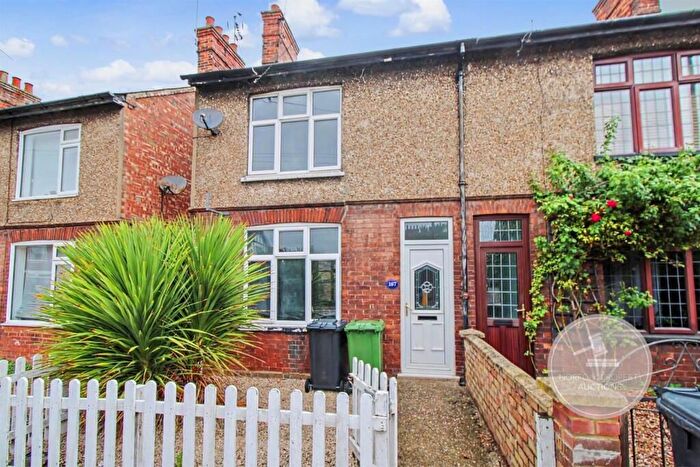 3 Bedroom Semi-detached House For Sale In Loke Road, King's Lynn, PE30