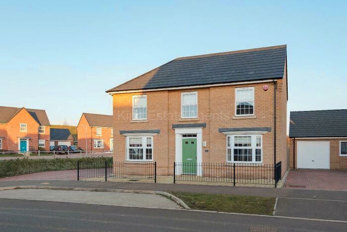 4 Bedroom Detached House To Rent In Olympic Crescent, Brooklands, Milton Keynes, Buckinghamshire, MK10