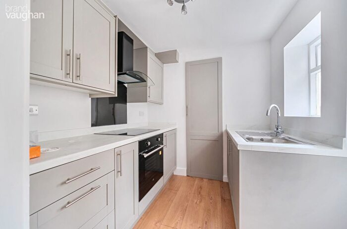 1 Bedroom Flat To Rent In Chatham Place, Brighton, East Sussex, BN1