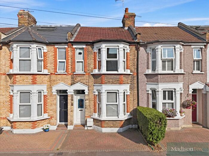 2 Bedroom Terraced House For Sale In Prospect Road, Woodford Green, IG8