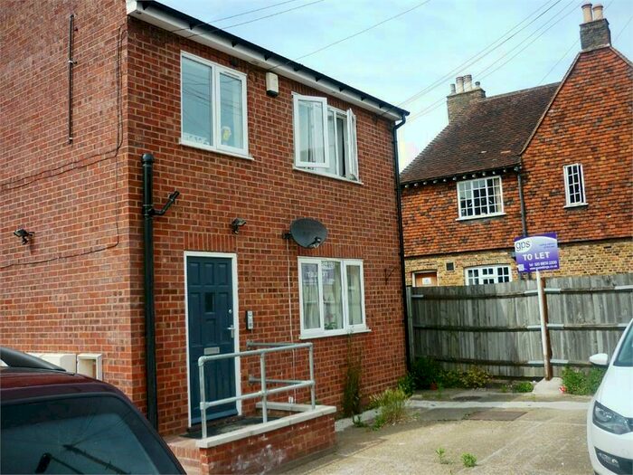 1 Bedroom Flat To Rent In Anglesea House, Anglesea Road, Orpington, Kent, BR5