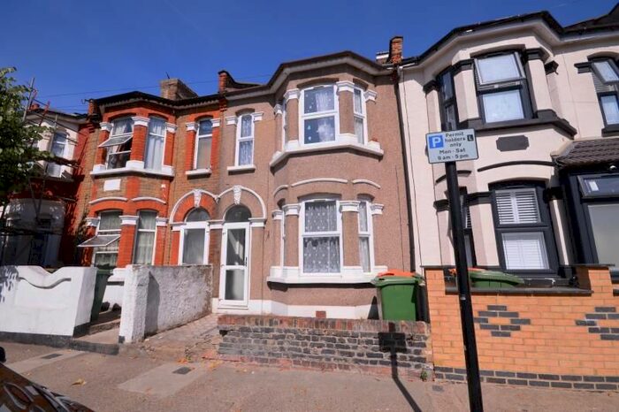 5 Bedroom Terraced House To Rent In Seventh Avenue, Manor Park, London, E12