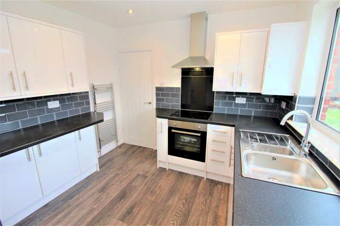 2 Bedroom Bungalow To Rent In Baytree Grove, Bury, BL0