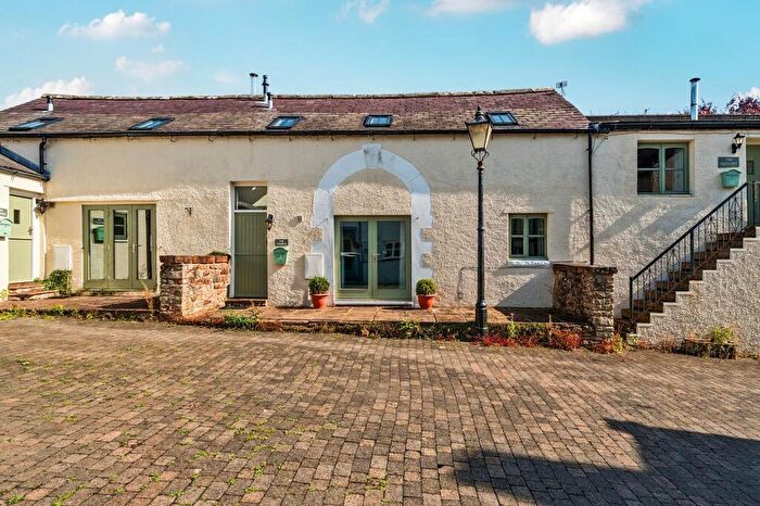 2 Bedroom Barn Conversion For Sale In High Brigham, Brigham, CA13