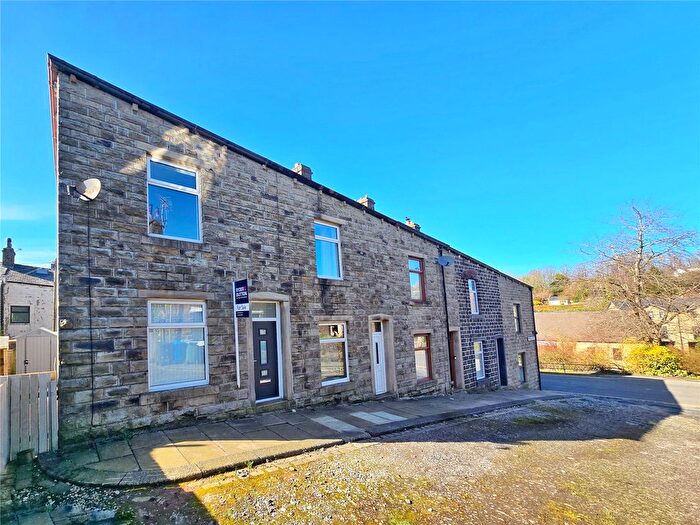 2 Bedroom End Terrace House For Sale In Nuttall Street, Rawtenstall, Rossendale, BB4