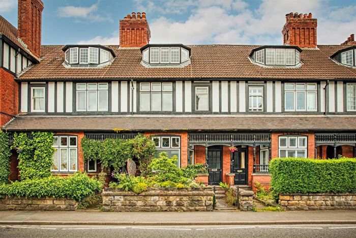 4 Bedroom Town House For Sale In Devonshire Terrace, Bridge Street, Belper, DE56
