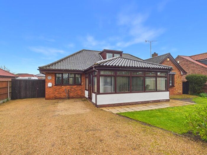 3 Bedroom Chalet For Sale In Recreation Drive, Southery, Downham Market, PE38