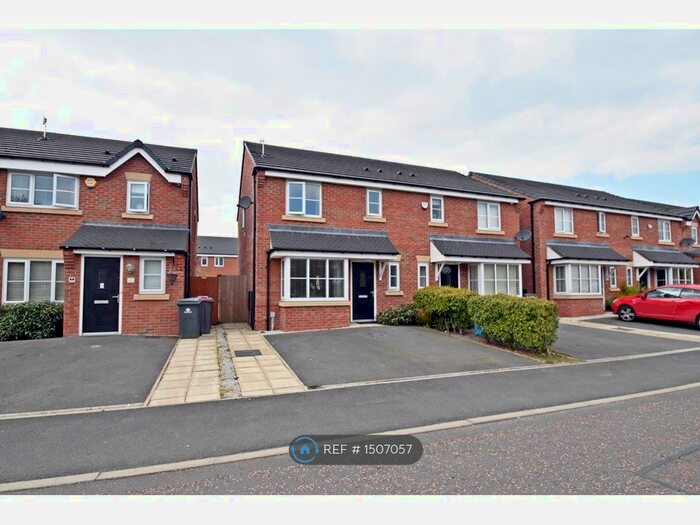 3 Bedroom Semi-Detached House To Rent In Chichester Lane, Eccles, Manchester, M30
