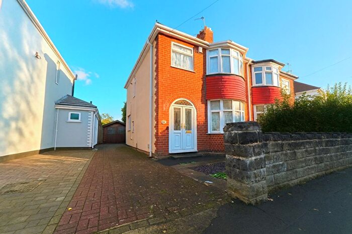 3 Bedroom Property To Rent In Victory Avenue, Wednesbury, WS10