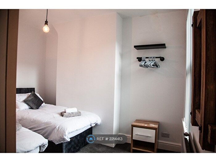 3 Bedroom Flat To Rent In Manton Road, Liverpool, L6