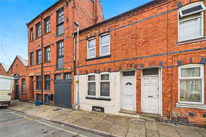 2 Bedroom Terraced House To Rent In Dunster Street, Northampton, Northamptonshire, NN1