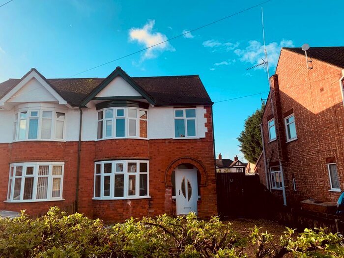 3 Bedroom Property To Rent In Lynton Road, Peterborough, PE1