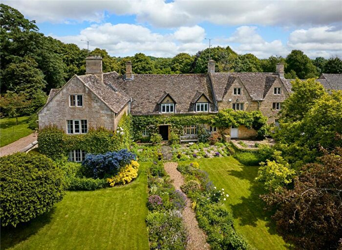 8 Bedroom Semi-Detached House For Sale In Taynton, Burford, West Oxfordshire, OX18