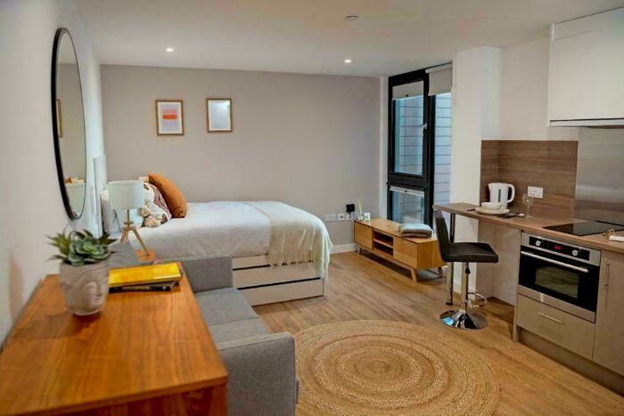 Studio To Rent In Schoolhill, Aberdeen, Aberdeenshire, AB10