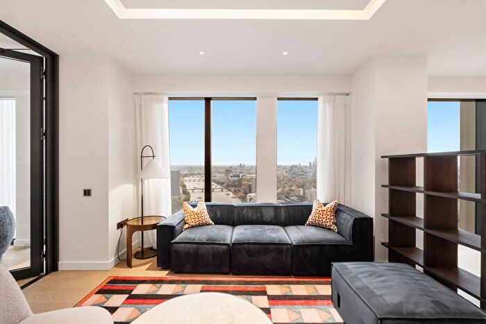 3 Bedroom Flat To Rent In River Park Tower, Nine Elms Lane, SW8