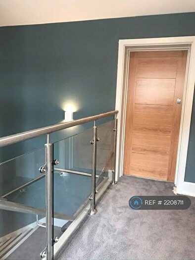 2 Bedroom Flat To Rent In Bowmans Lodge, Long Ashton, Bristol, BS41