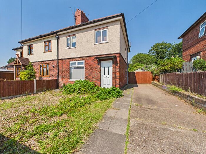 3 Bedroom Semi-Detached House For Sale In Willowcroft Road, Spondon, DE21