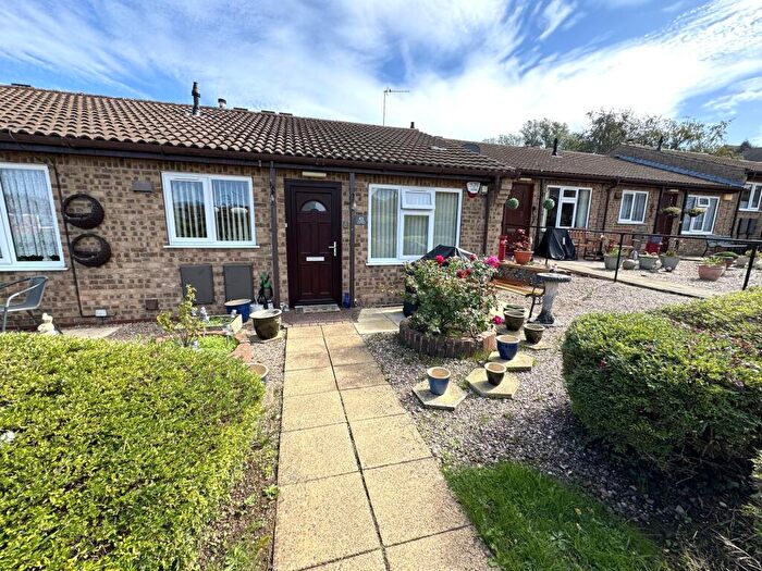 2 Bedroom Terraced Bungalow For Sale In The Wickets, Burton-On-Trent, DE15