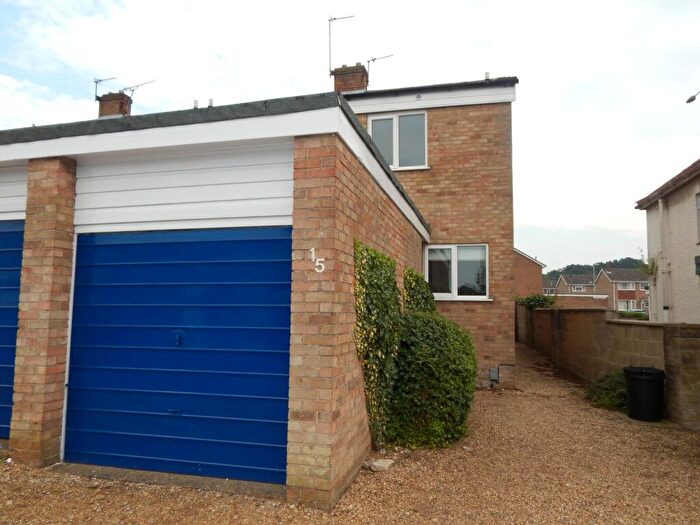 2 Bedroom End Of Terrace House To Rent In Brockwell Court, Norwich, NR3