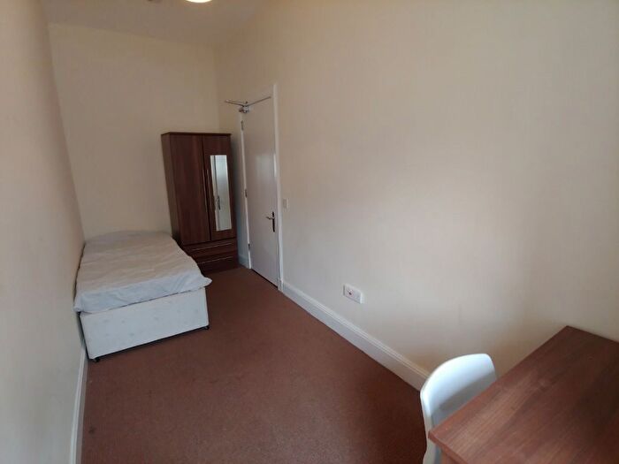 5 Bedroom Flat To Rent In Bruntsfield Place, Edinburgh, EH10