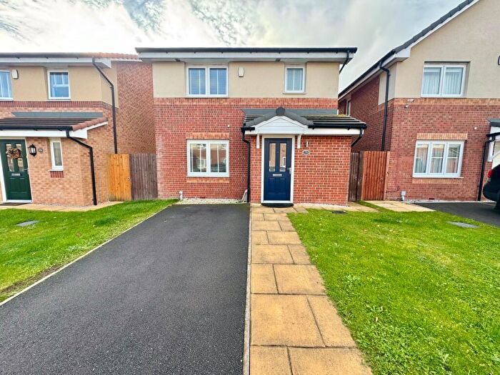 3 Bedroom House To Rent In Angelica Drive, L11