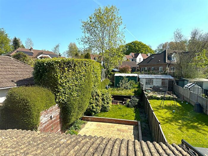 2 Bedroom End Of Terrace House To Rent In Broadshard, Crewkerne, TA18