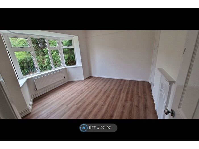 1 Bedroom Maisonette To Rent In Monklands, Letchworth Garden City, SG6