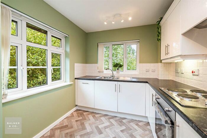 2 Bedroom Apartment For Sale In Shalefield Gardens, Atherton, M46