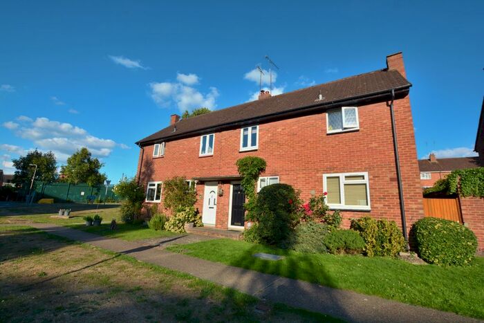 3 Bedroom Semi-Detached House To Rent In Keith Park Road, Uxbridge, UB10