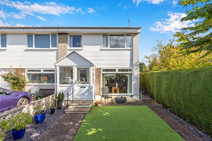 3 Bedroom End Of Terrace House For Sale In Relugas Gardens, Grange, Edinburgh, EH9