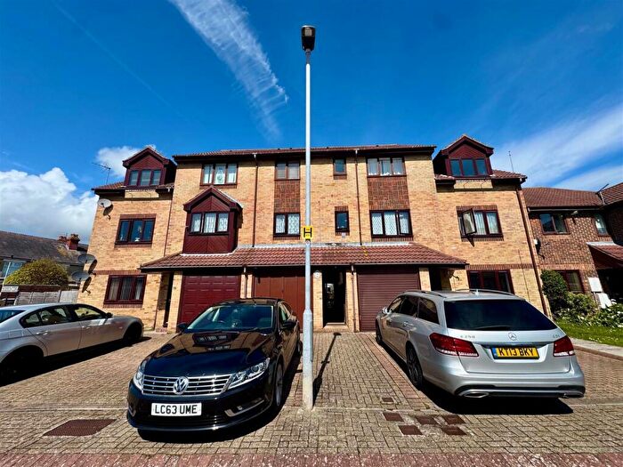 1 Bedroom Flat To Rent In Vita Road, Hilsea, Portsmouth, PO2