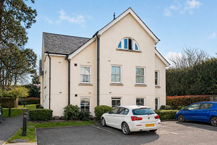 2 Bedroom Apartment To Rent In Reigate Hill, Reigate, Surrey, RH2