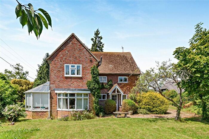 4 Bedroom Detached House For Sale In The Thicket, Leckhampstead, Newbury, Berkshire, RG20