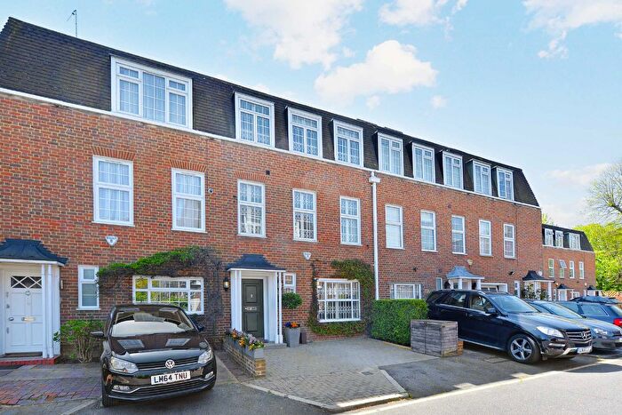 4 Bedroom Terraced House To Rent In The Marlowes, St John's Wood, London, NW8