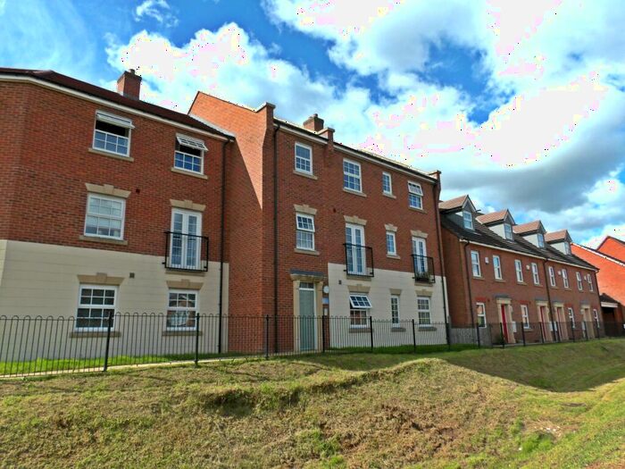 2 Bedroom Penthouse To Rent In Eden Walk, Bingham, NG13