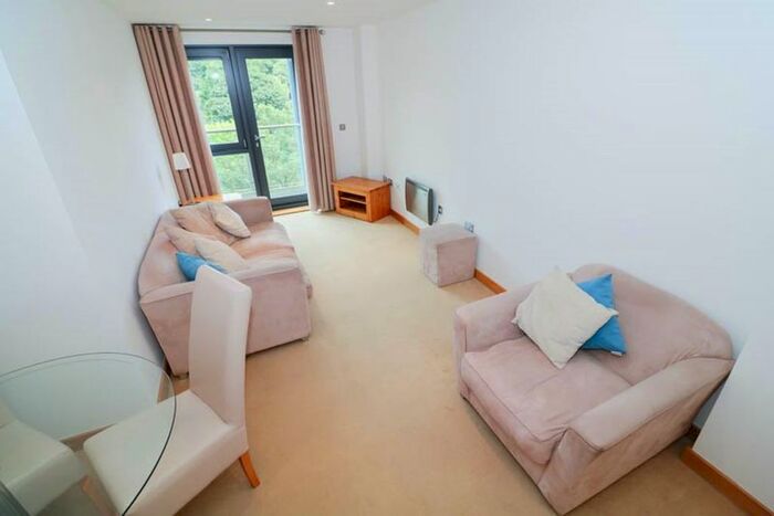 2 Bedroom Flat To Rent In Victoria Mills One, Saltaire, Shipley, BD17