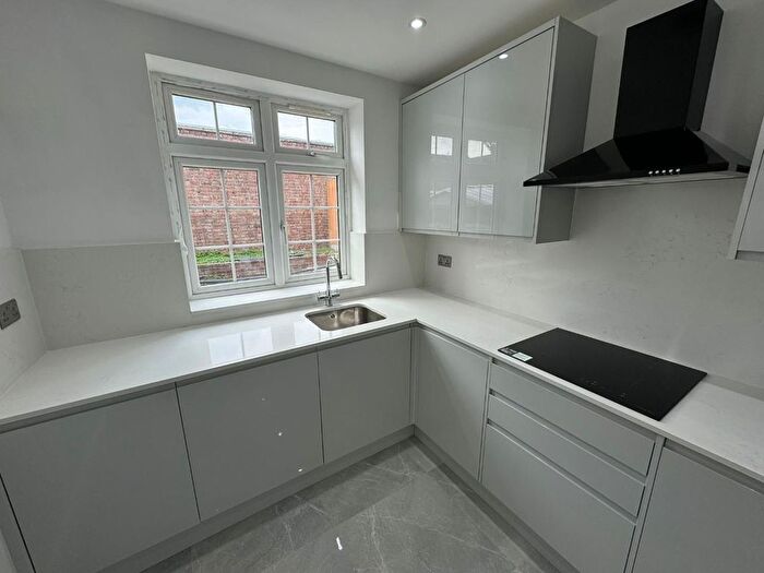 4 Bedroom Terraced House To Rent In Eldon Road, London, N22