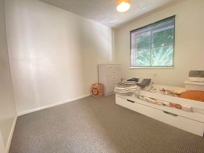 2 Bedroom End Of Terrace House To Rent In Humphrys Barton, Bristol, BS4