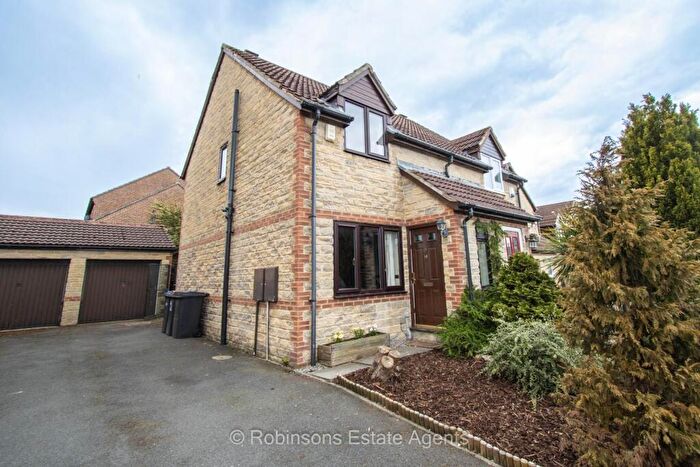 2 Bedroom Semi Detached House To Rent In Mackintosh Court, Gilesgate, Durham, DH1