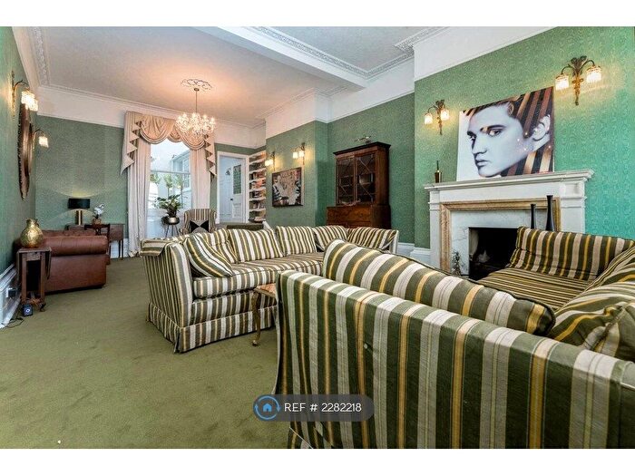 1 Bedroom Flat To Rent In Brighton, Brighton, BN2