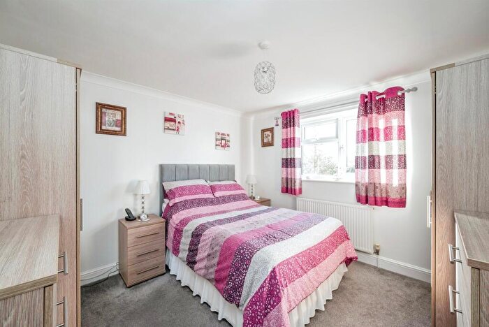 3 Bedroom Detached Bungalow For Sale In Orchard Close, Mundesley, Norwich, NR11