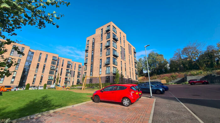 1 Bedroom Flat To Rent In Dorchester Avenue, Kelvindale, G12