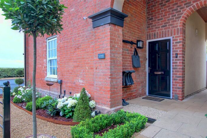 2 Bedroom Detached House For Sale In Stable Court, Hadzor, Droitwich, Worcestershire, WR9