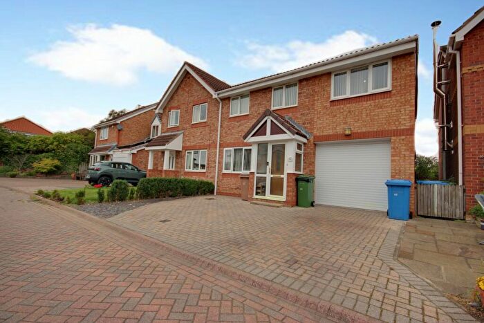 4 Bedroom Semi-Detached House For Sale In Hill Crest Drive, Beverley, HU17
