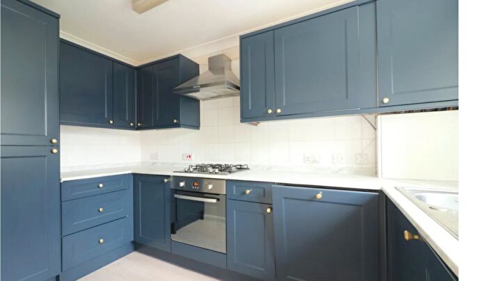 2 Bedroom Flat To Rent In Oliver Avenue, South Norwood, SE25